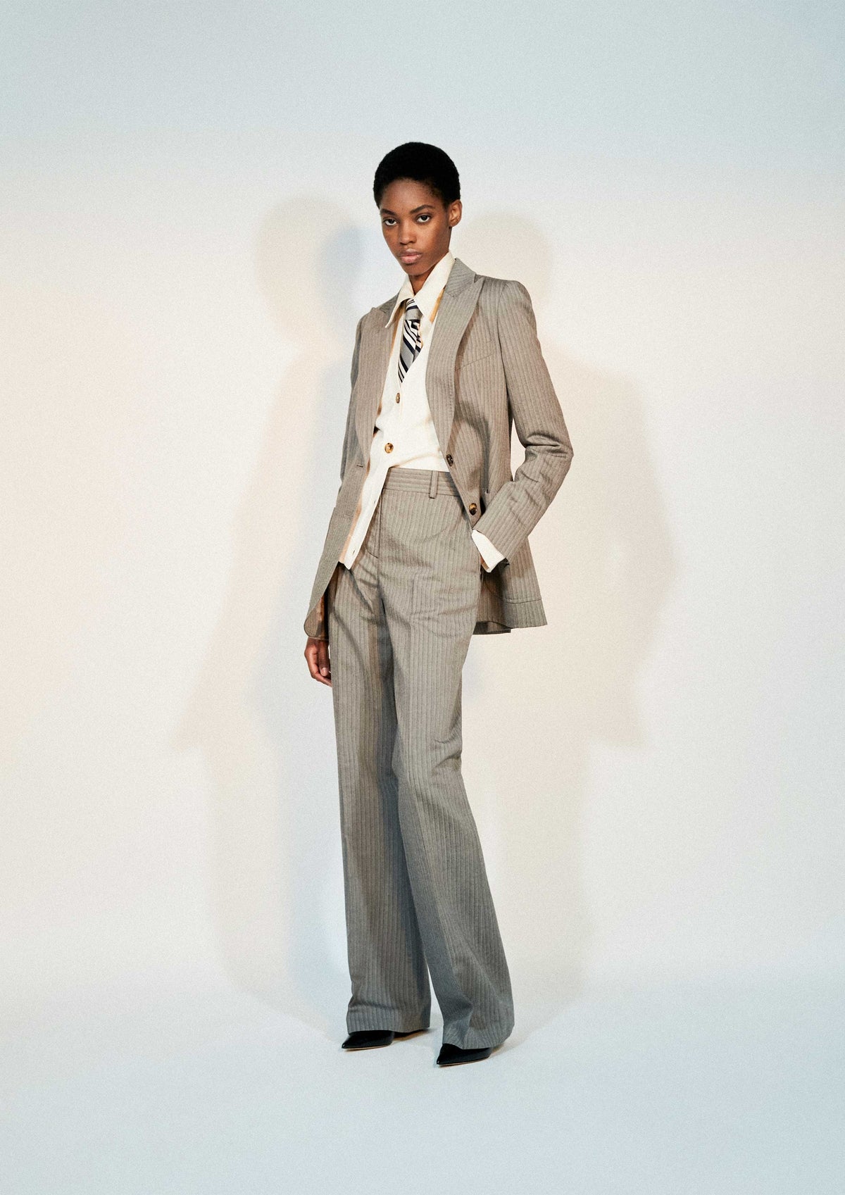 Lucian Trouser