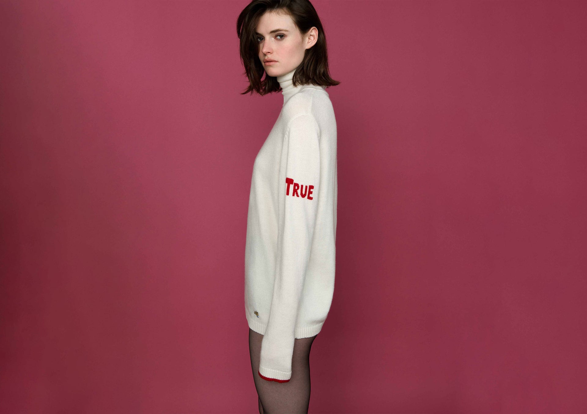 Bella Freud スウェット Oversized Lux V-Neck Jumper in Navy | Bella Freud – Bella